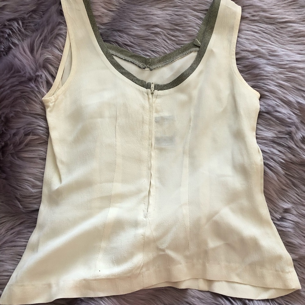 blouse - Picture 2 of 2